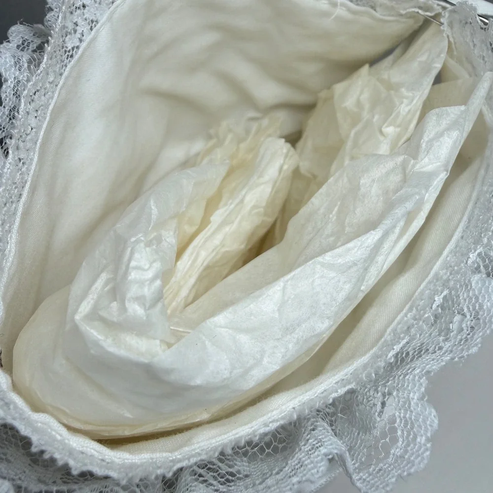 Vintage white Satin Lace Embroidered Baby Bonnet Christening Baptism Christmas